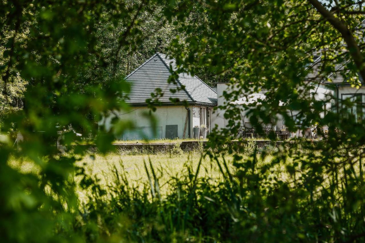 Nature House بيشتنا المظهر الخارجي الصورة